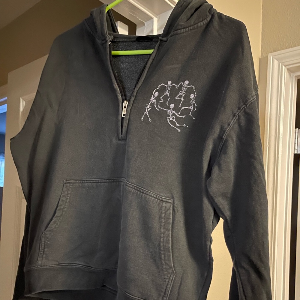 Brandy Melville (John Galt) half zip hoodie